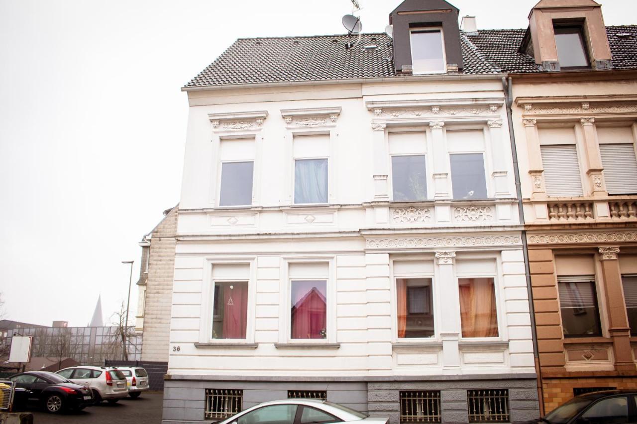 Bis 5 Personen, Parkplatz, Arbeitsplatz Apartment Solingen Exterior photo